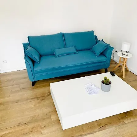 Apartamento Zentral Gelegene 2 Zi. Naehe Innenstadt/hbf *